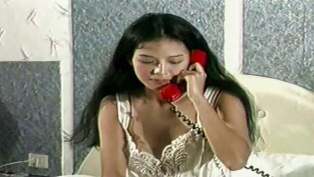 Vidéo Les hommes asiatiques film porno avec fille vierge goûtent les filles blanches 42